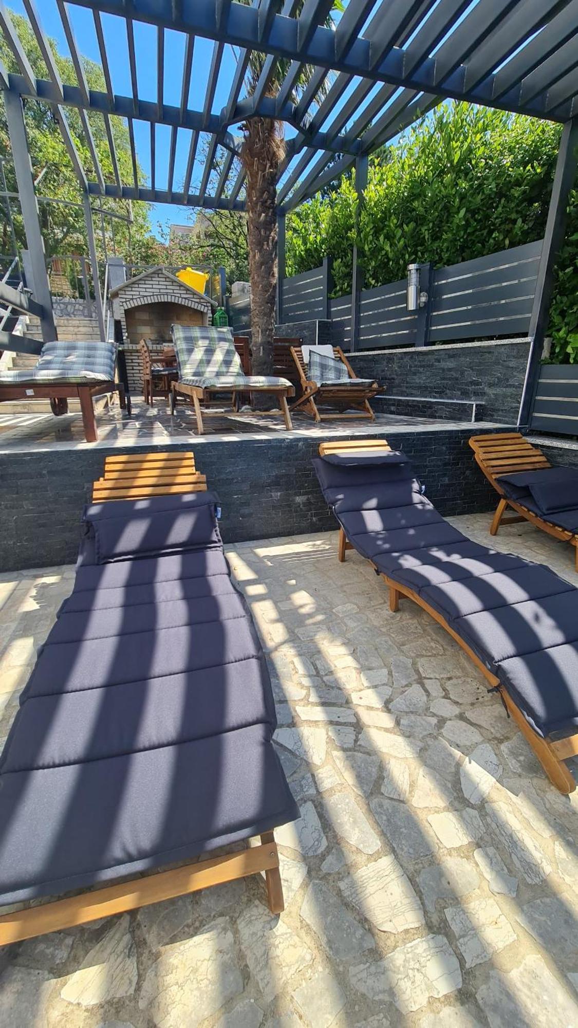 Apartments Blazevic, Heated Pool&Jacuzzi Dramalj Extérieur photo