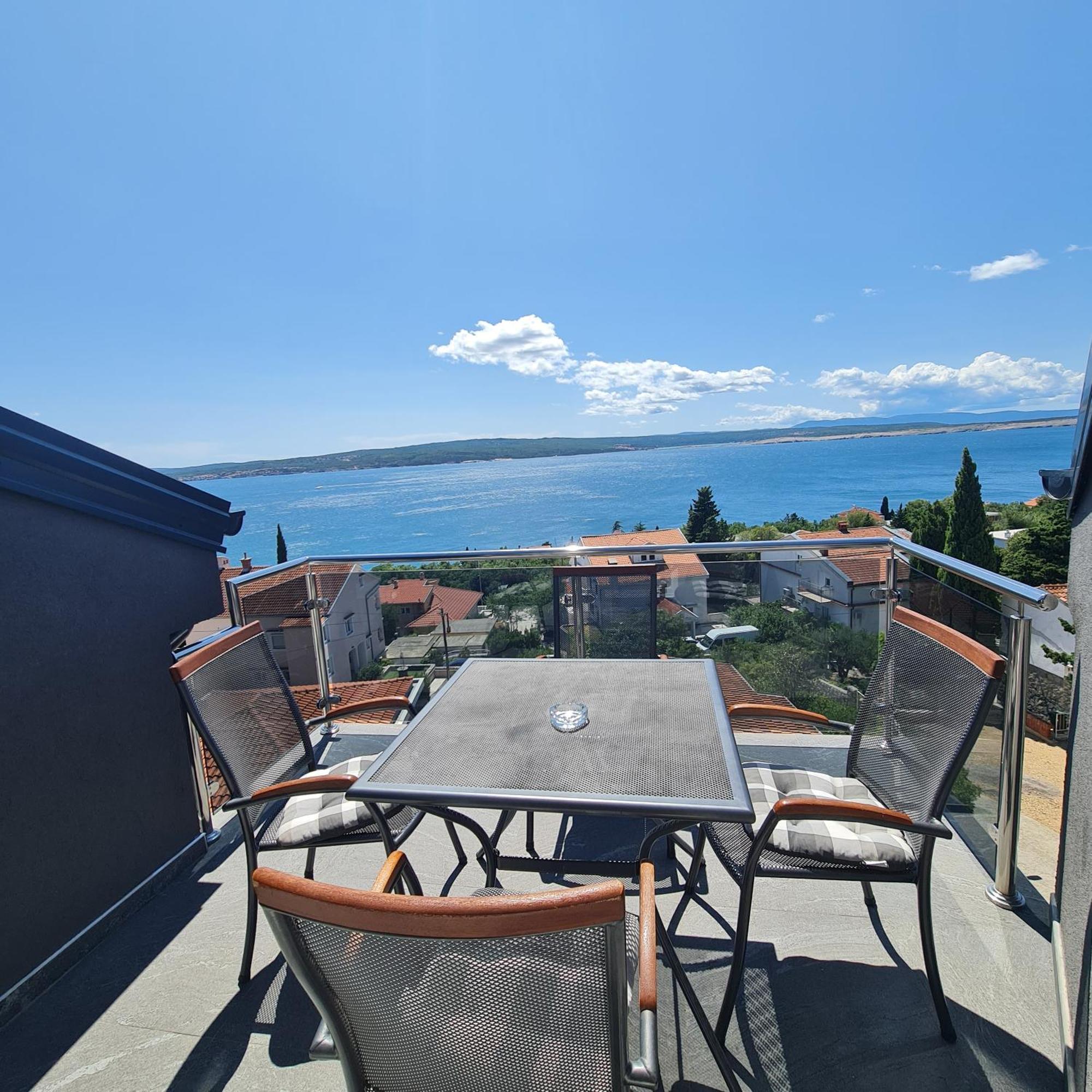 Apartments Blazevic, Heated Pool&Jacuzzi Dramalj Extérieur photo