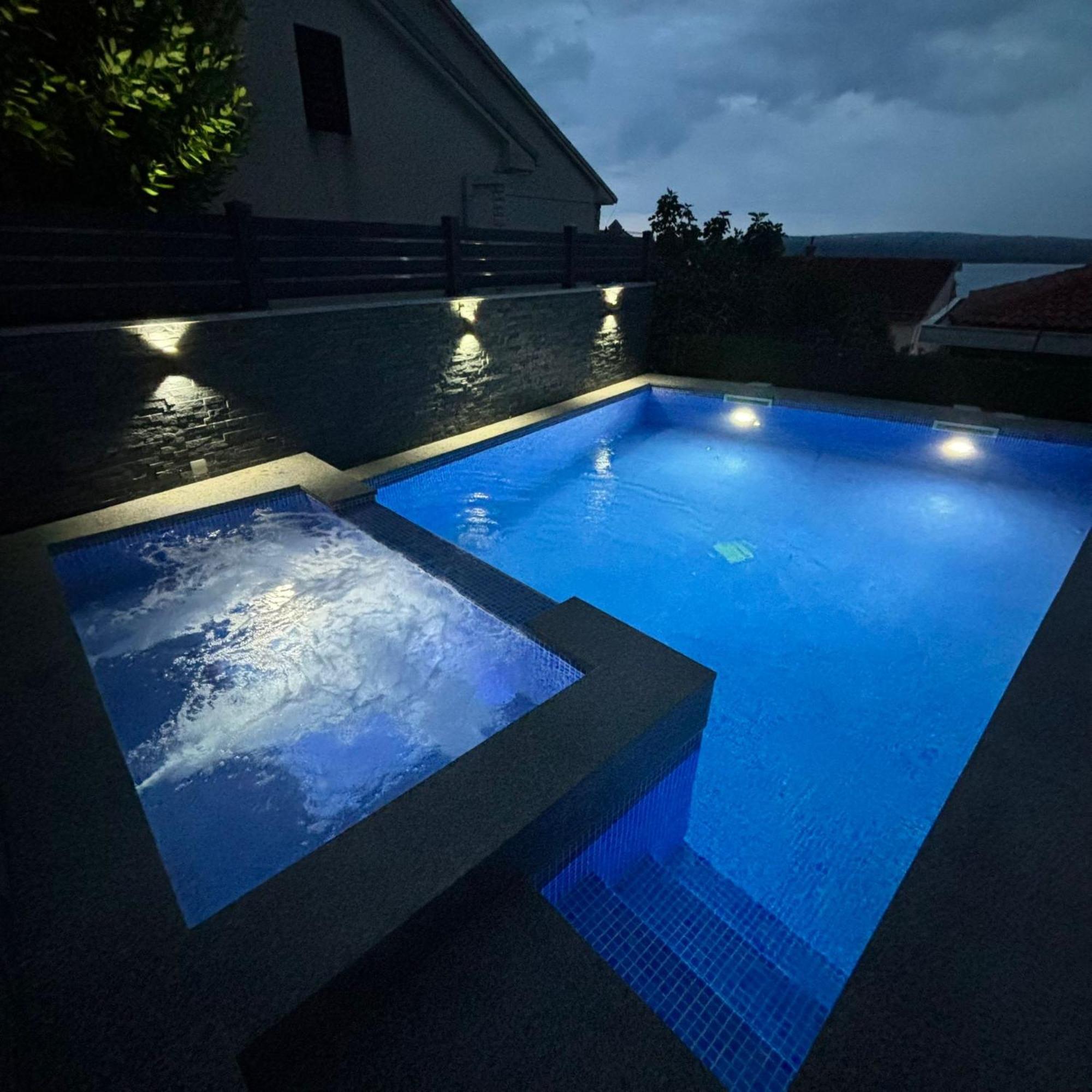 Apartments Blazevic, Heated Pool&Jacuzzi Dramalj Extérieur photo