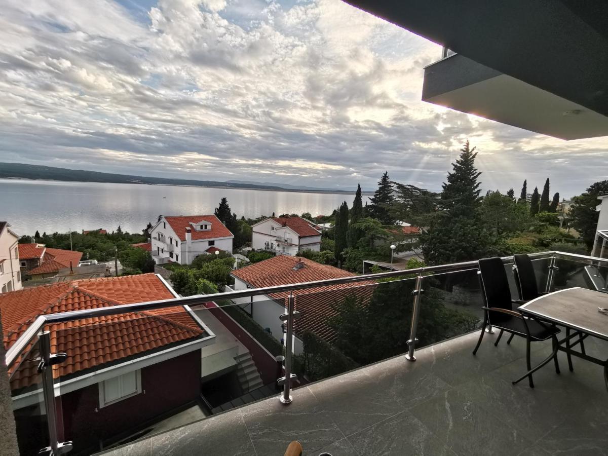 Apartments Blazevic, Heated Pool&Jacuzzi Dramalj Extérieur photo