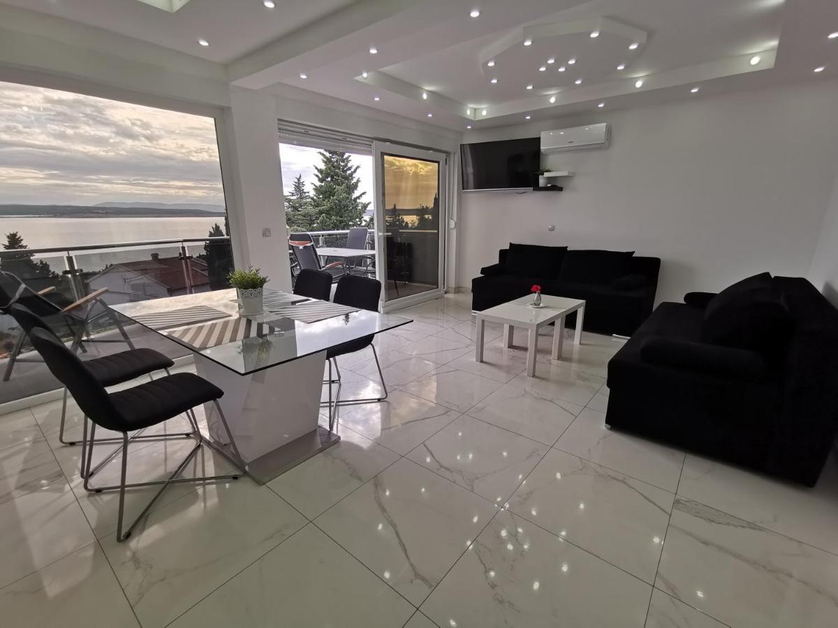 Apartments Blazevic, Heated Pool&Jacuzzi Dramalj Extérieur photo